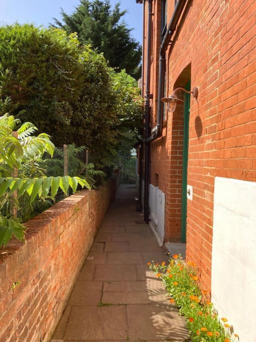 Apartment Lepine- In Sunny *